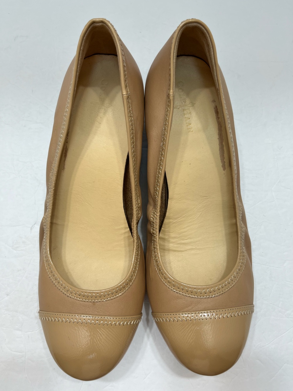 🔆Cole Haan Nike Air Tali Wedge Pumps Beige Leather Patent Cap Toe Size 9.5